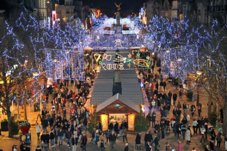 Individuel - MARCHE DE NOEL A REIMS ET CAVE - Voyages Baudart Individuel - MARCHE DE NOEL A REIMS ET CAVE - Voyages Baudart